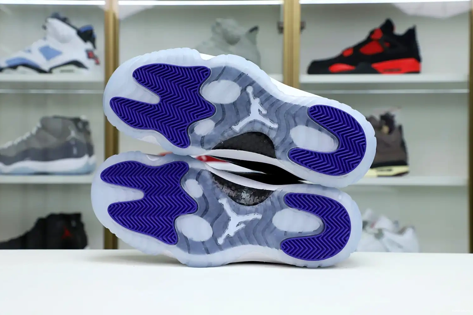 RETRO CONCORD 11 LOW JORDAN Kimikick AIR 0530